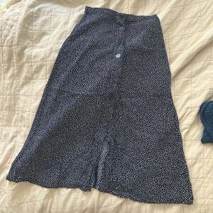 navy polka dot GAP midi skirt size 0